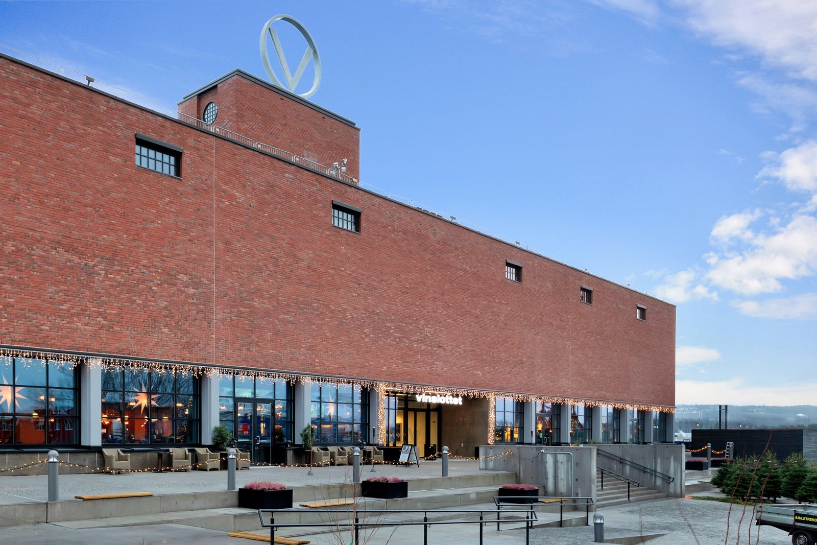 Nydelige Vinslottet ligger noen få minutter fra leiligheten Galleribilde