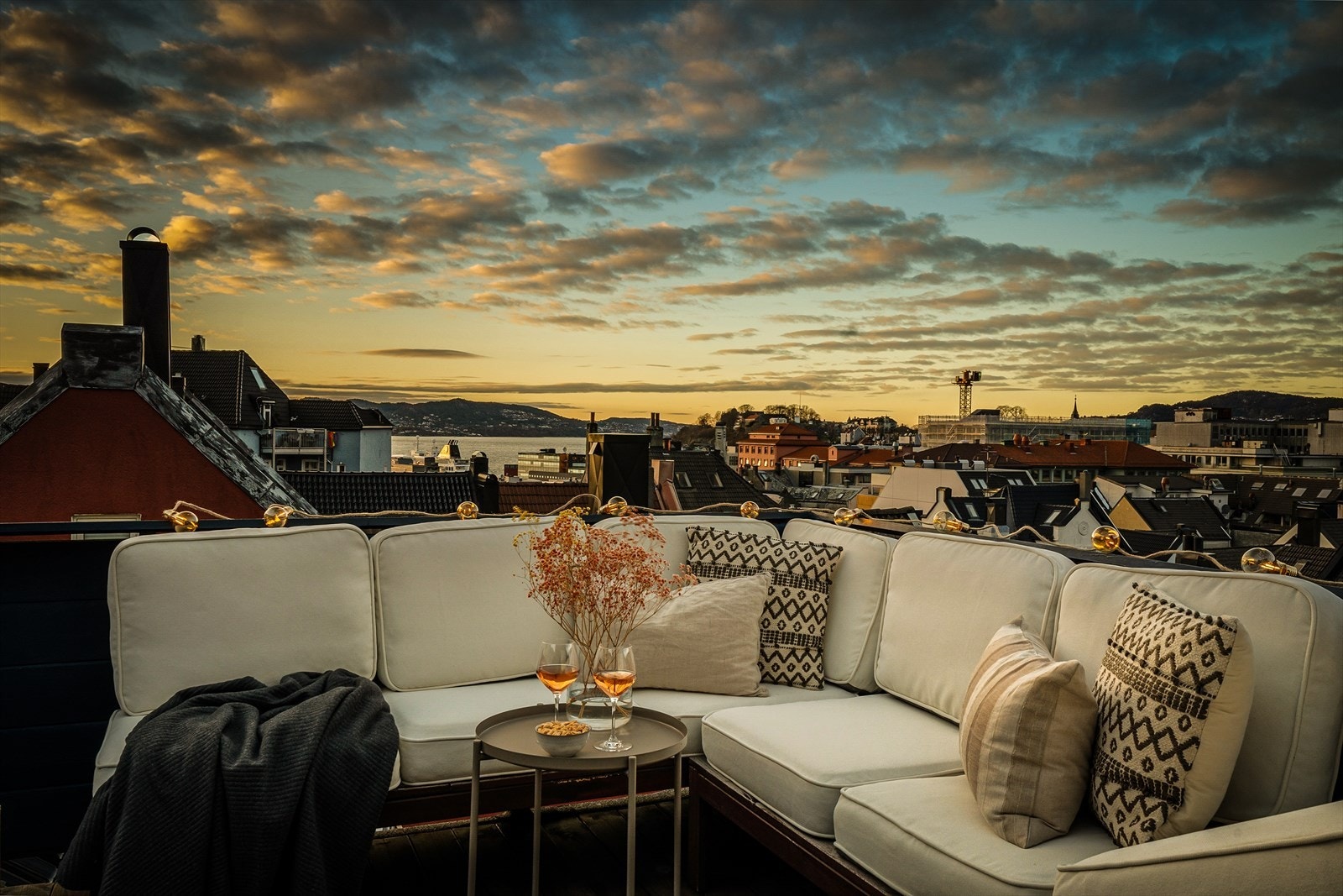 En skjult perle på toppen av bygget. Her kan du invitere venner til hyggelig lag Galleribilde