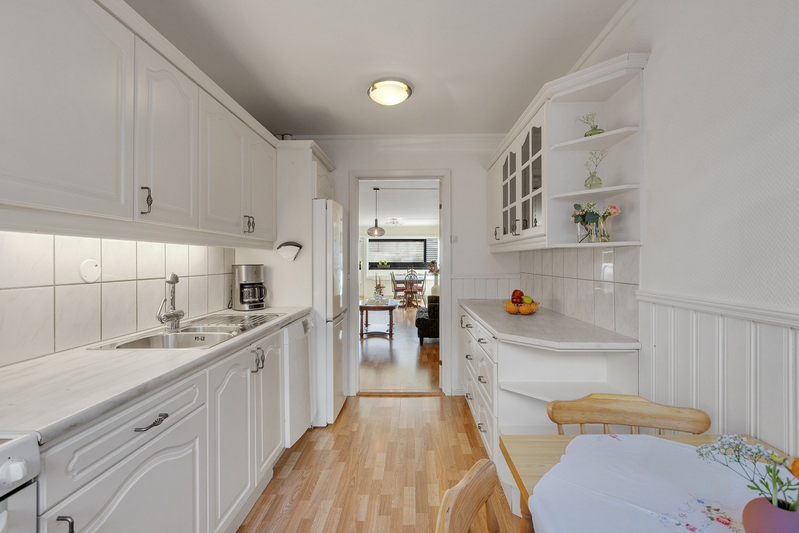 Varmtvann er inkludert i felleskostnadene. Galleribilde