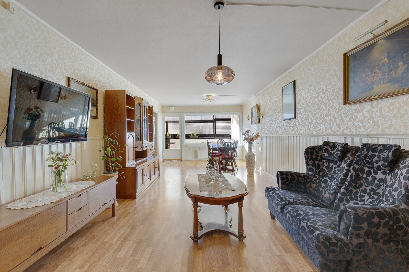 Kabel-TV og bredbånd er inkl. i felleskostnadene. Galleribilde