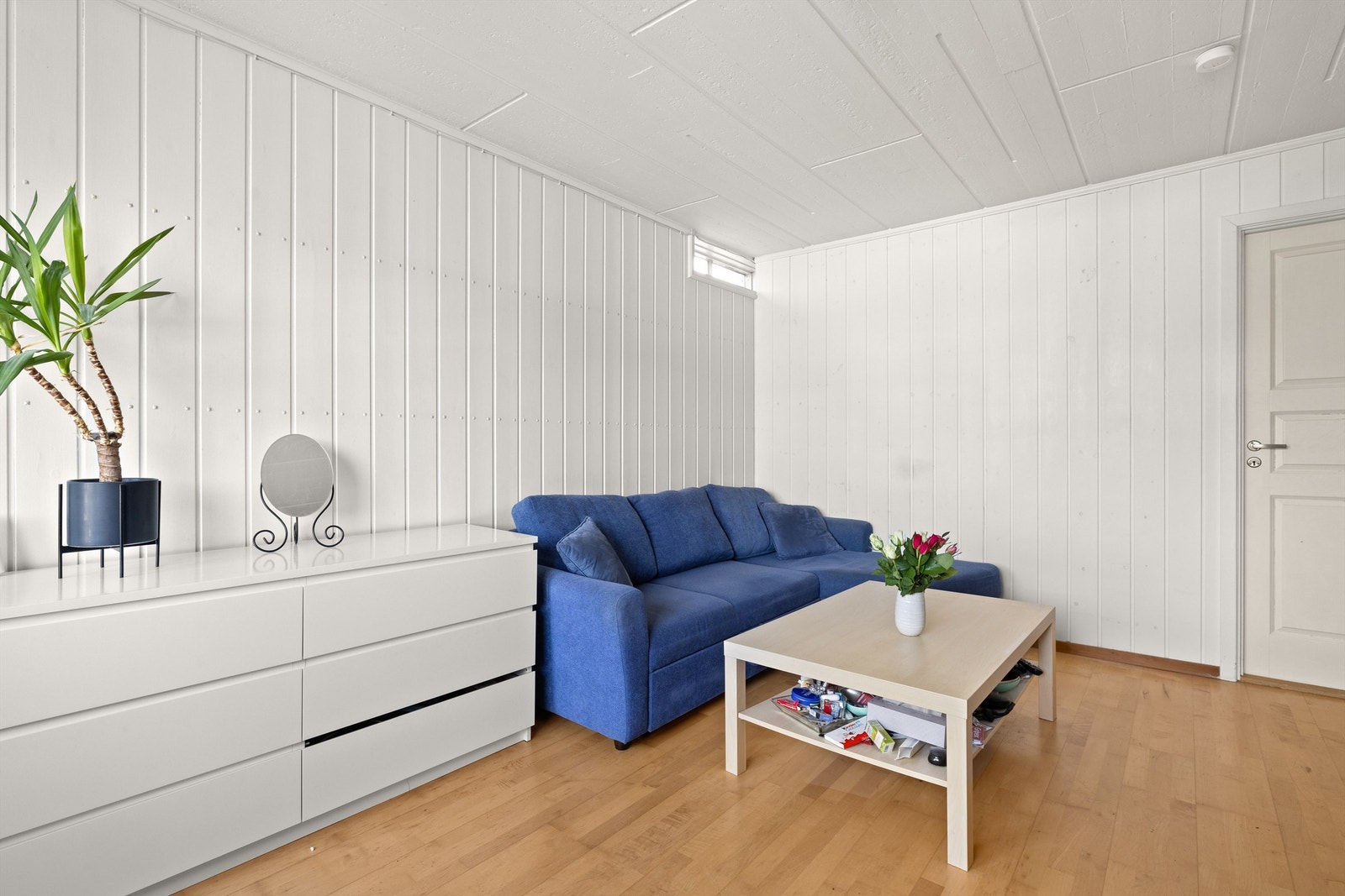 Stue i utleiedel nr. 1 i underetasjen. Galleribilde