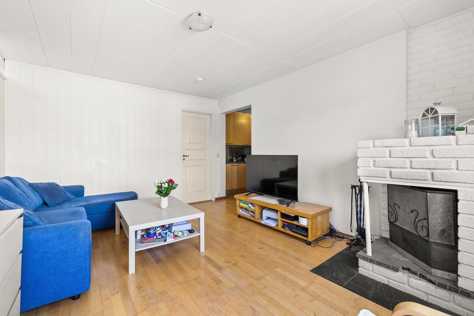 Stue i utleiedel nr. 1 i underetasjen. Galleribilde