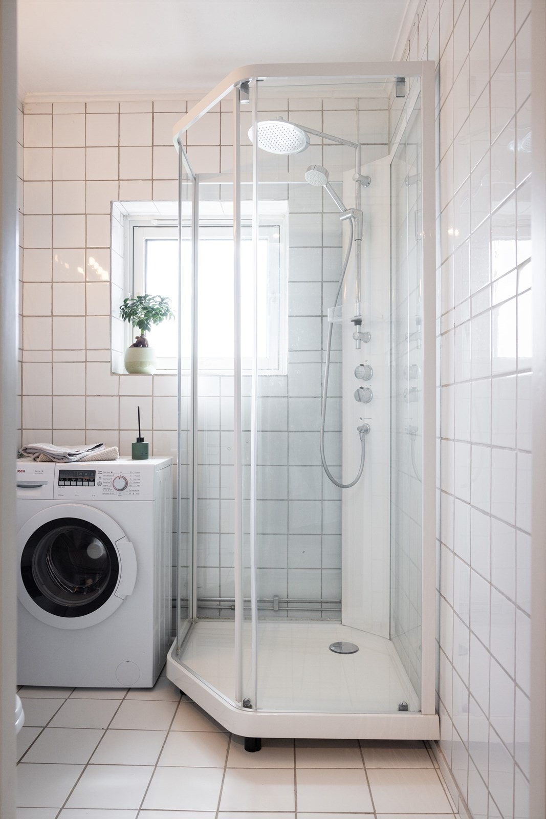 - Opplegg for vaskemaskin. Naturlig ventilering - Galleribilde