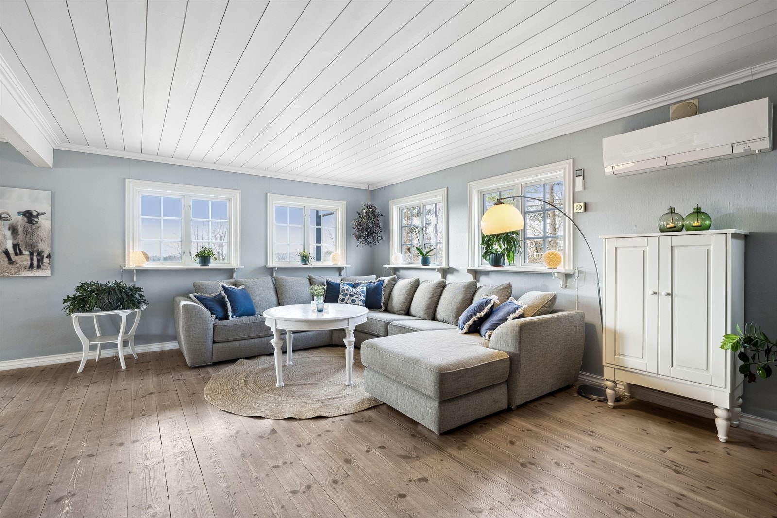 Romslig fin Stue Galleribilde