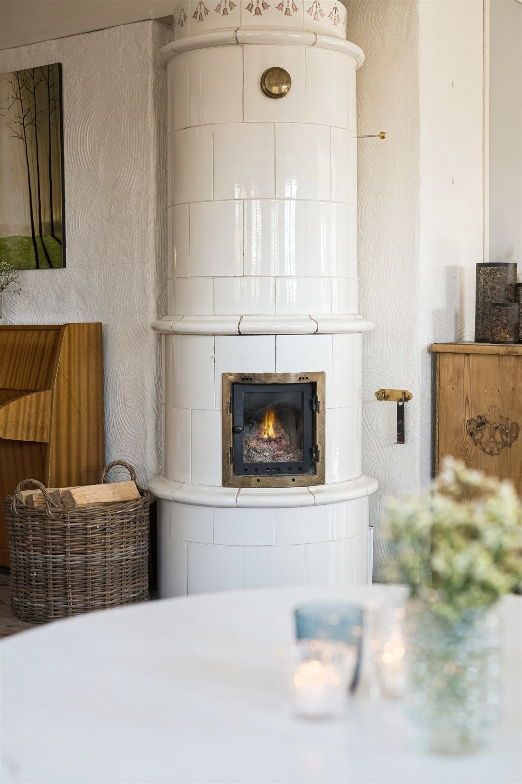 Fin kakkelovn Galleribilde