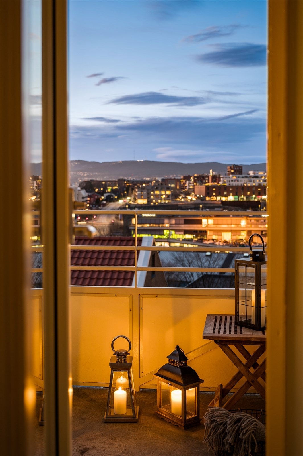 Balkongen byr på god ettermiddags- og kveldssol. Galleribilde