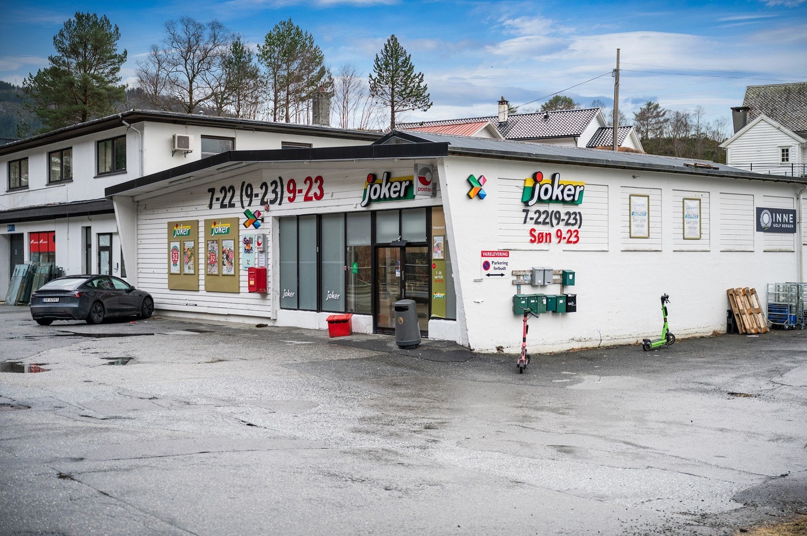 Joker Ervik innen gangavstand med søndagsåpent. Galleribilde