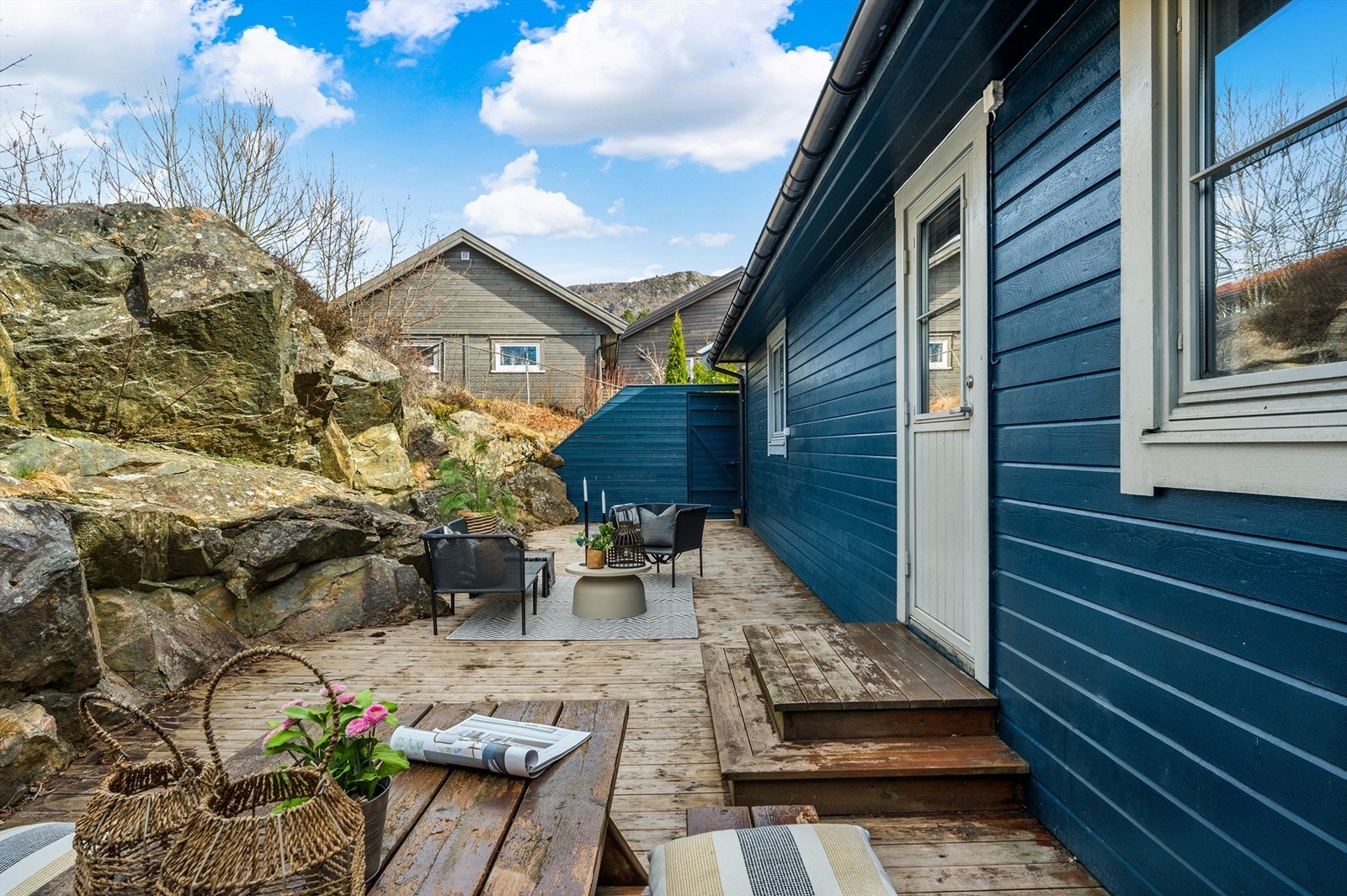 Hyggelig og skjermet uteplass Galleribilde