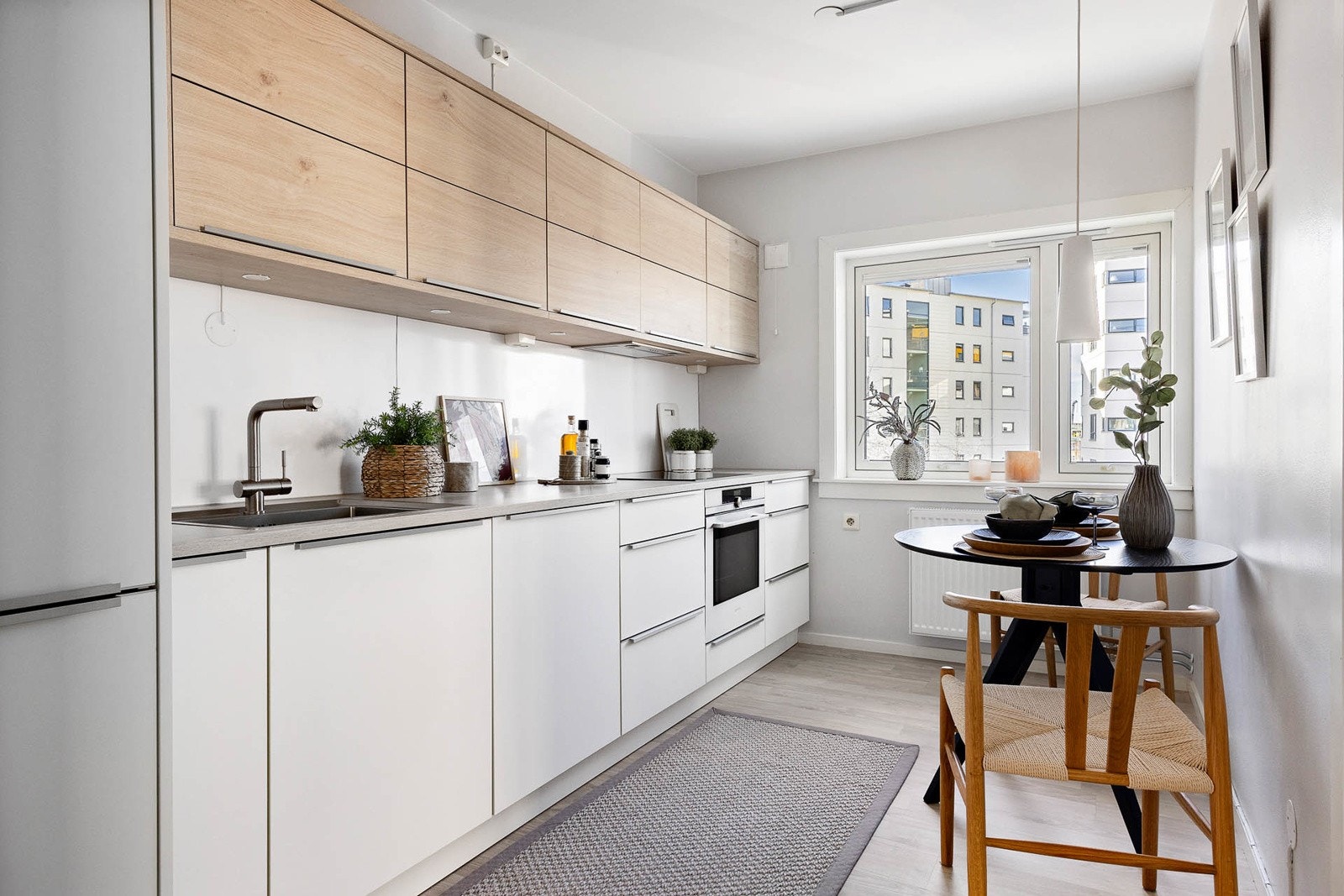 Moderne kjøkkeninnredning fra 2017 Galleribilde