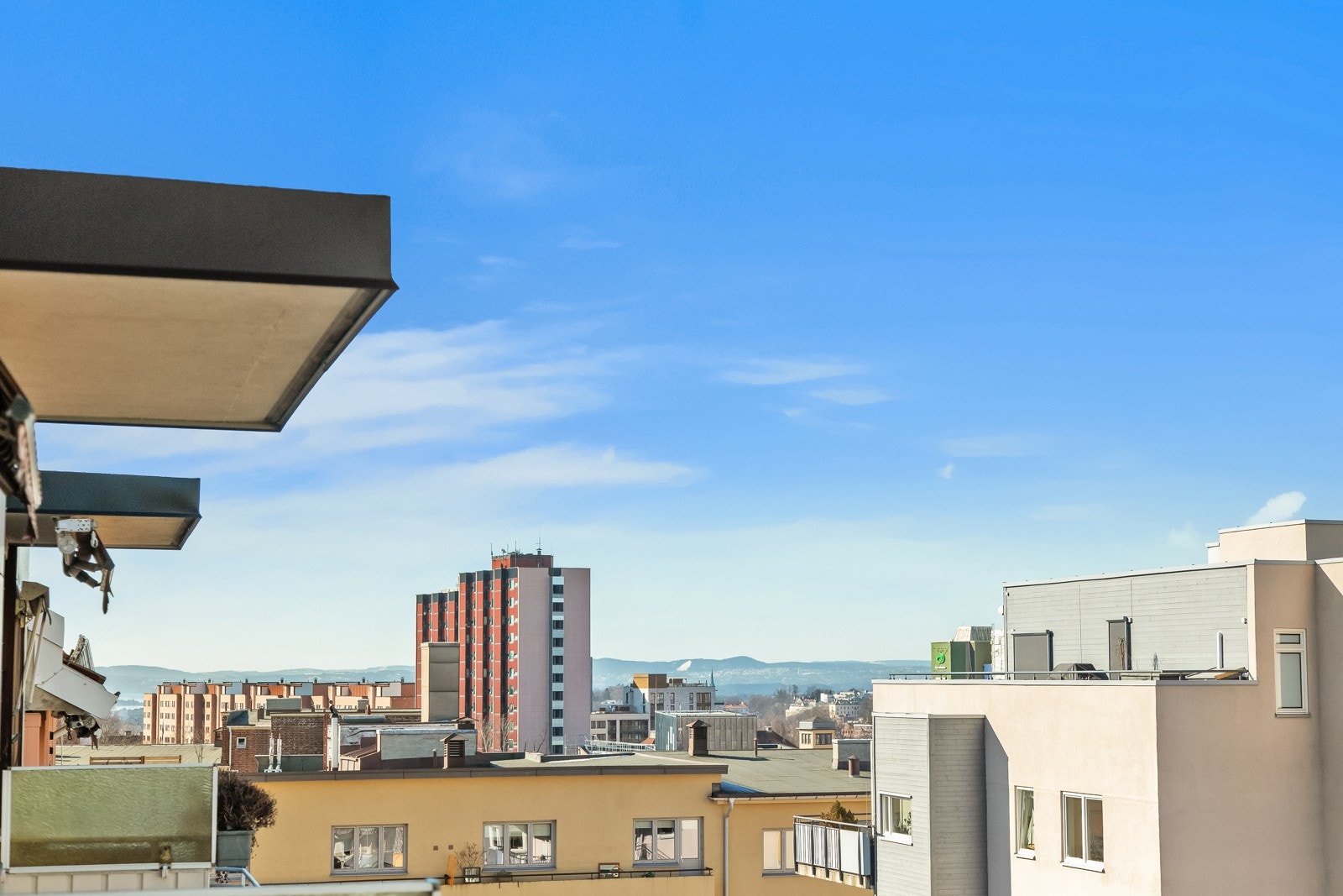 Her kan man nyte flott utsikt mot Oslo by, Bunnefjorden og Holmenkollen. Galleribilde