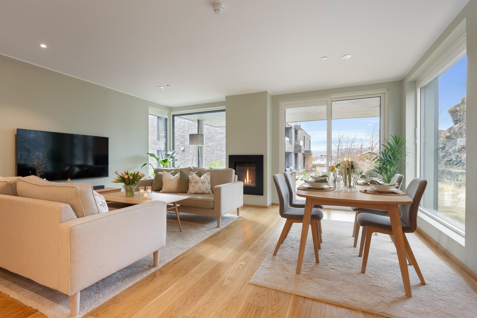 En lys og meget tiltalende leilighet (ny i 2021) Galleribilde