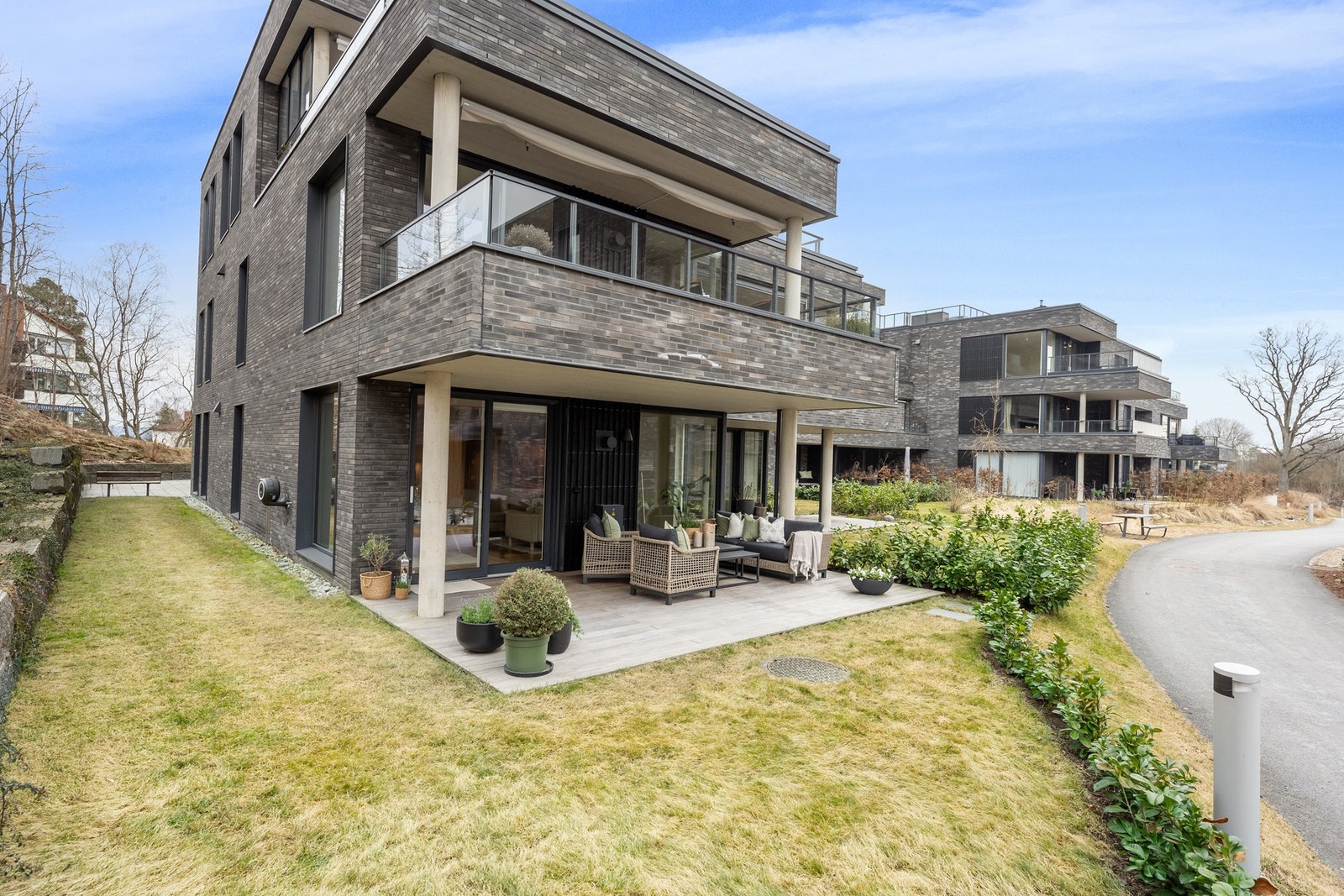 Tilbaketrukket og fint plassert, innerst på feltet Galleribilde