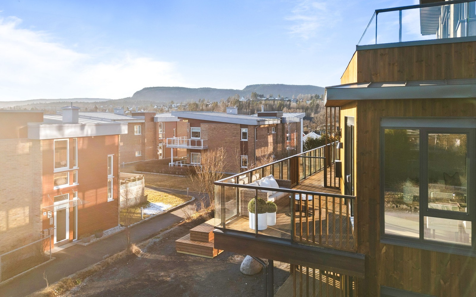 Utsikt mot bl.a. Kolsåstoppen. Galleribilde