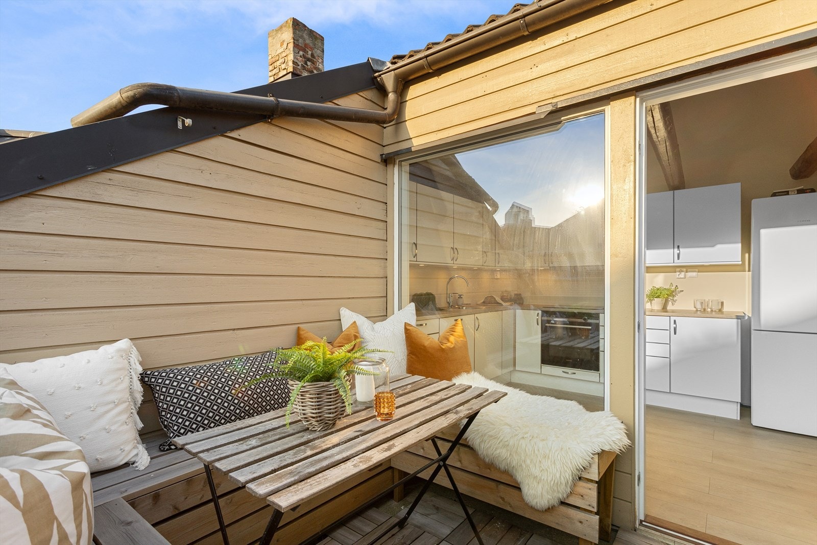 God plass til utemøblement og grill. Galleribilde