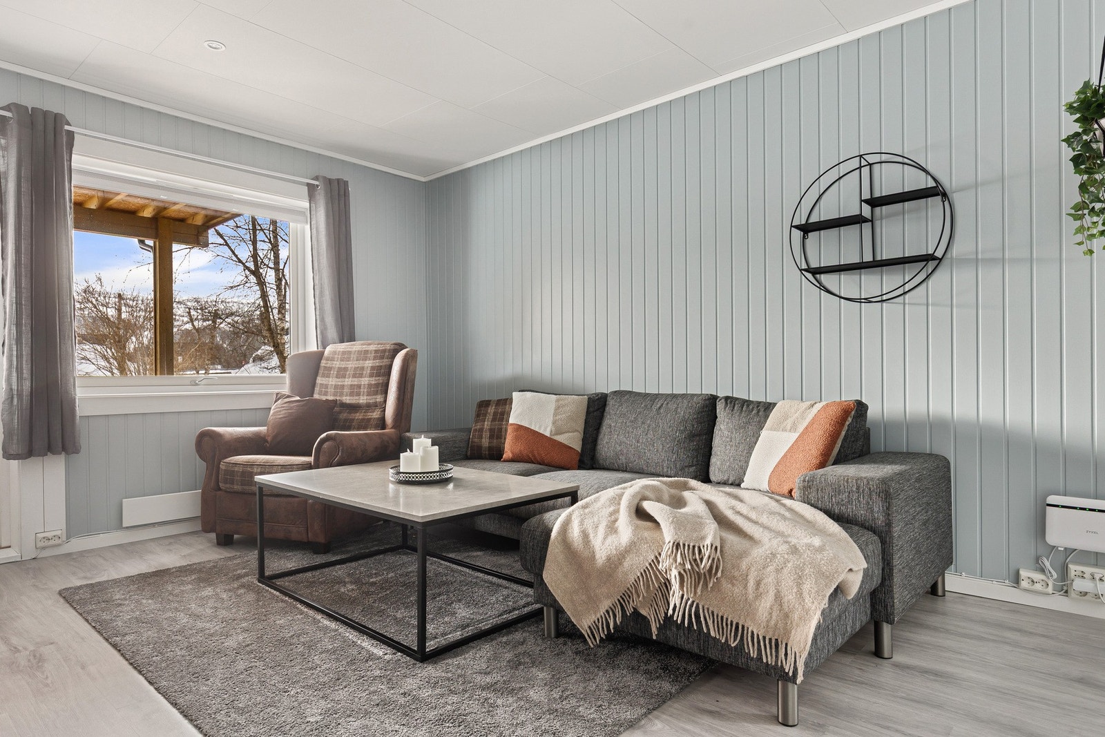 De store vindusflatene gir godt med naturlig lys inn Galleribilde