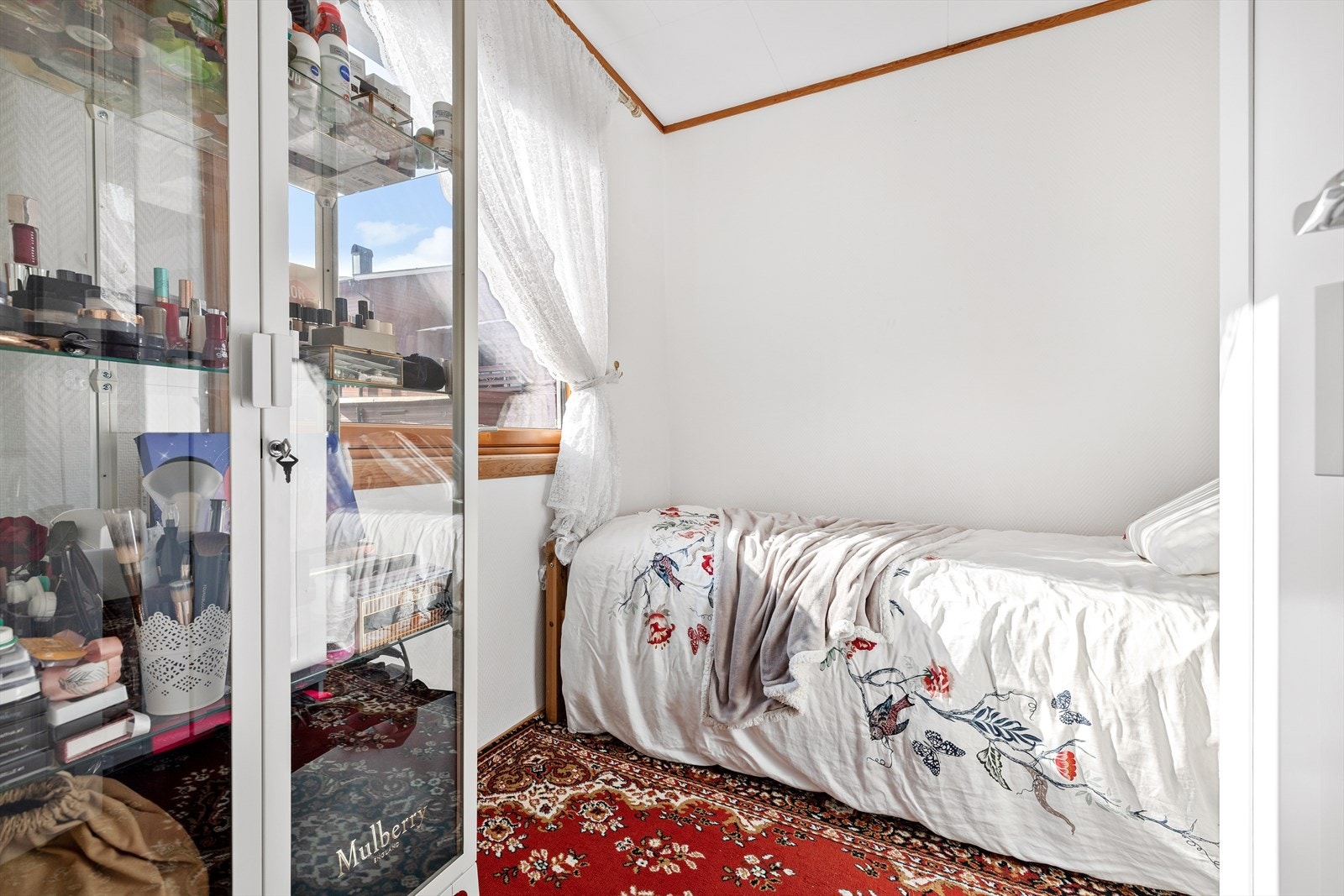 Kontor i 1. Etasje som kan anvendes som soverom. Galleribilde