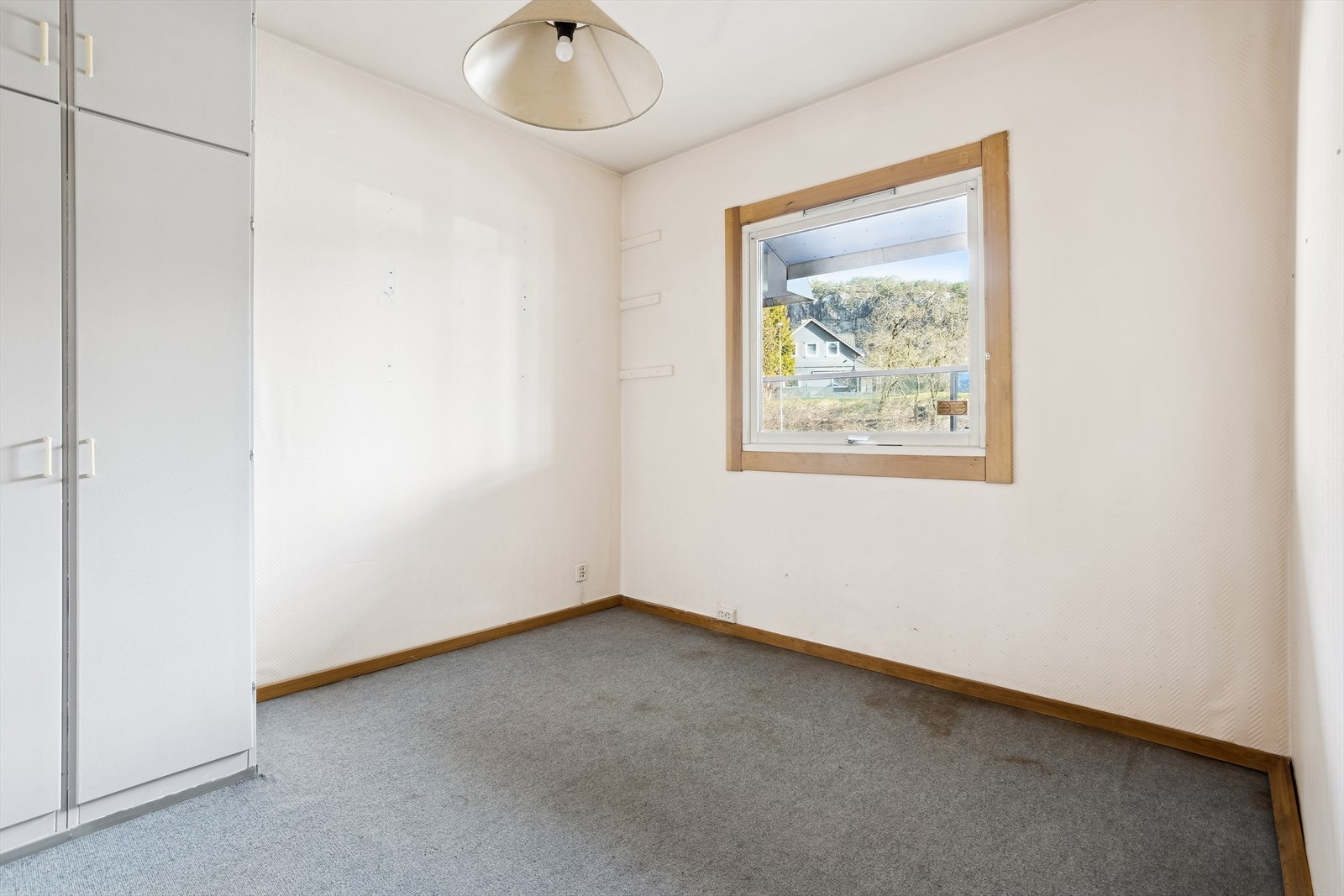 To romslige soverom på 8,7 kvm og 13,3 kvm. Galleribilde