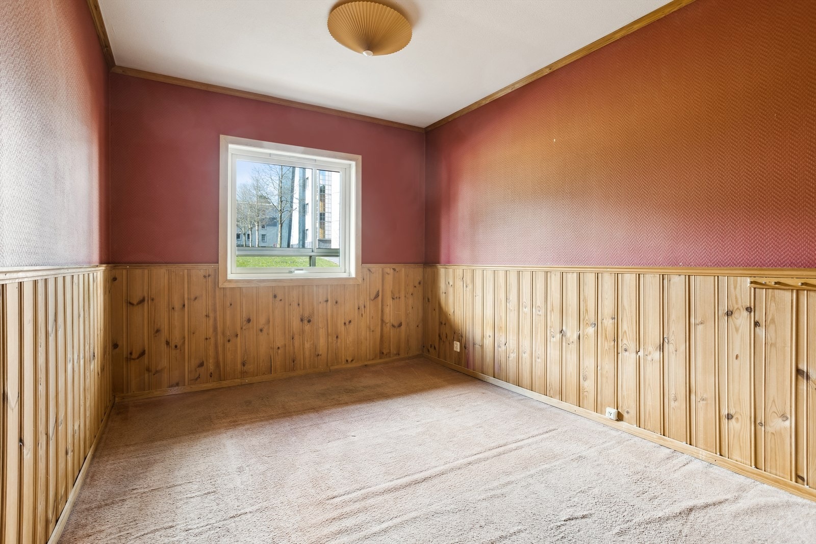 To romslige soverom på 8,7 kvm og 13,3 kvm. Galleribilde