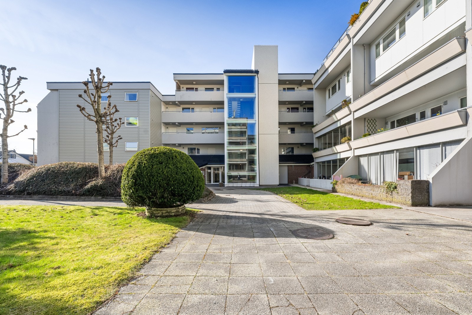 Fasade. Galleribilde
