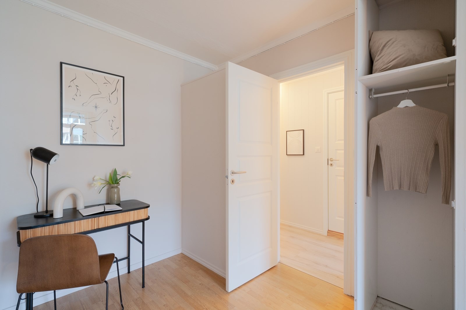 - Passer perfekt som barne-, gjesterom eller kontor - Galleribilde