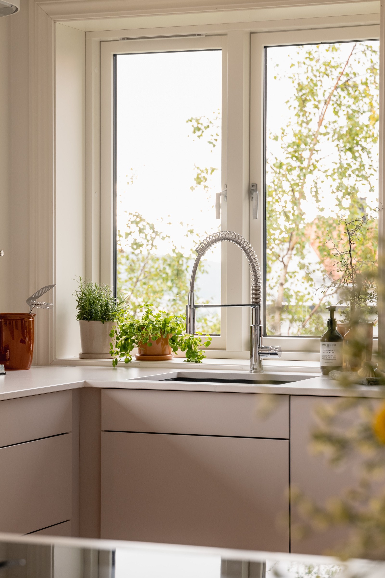 Meget lekkert kjøkken hvor det er gøy å lage mat. Galleribilde