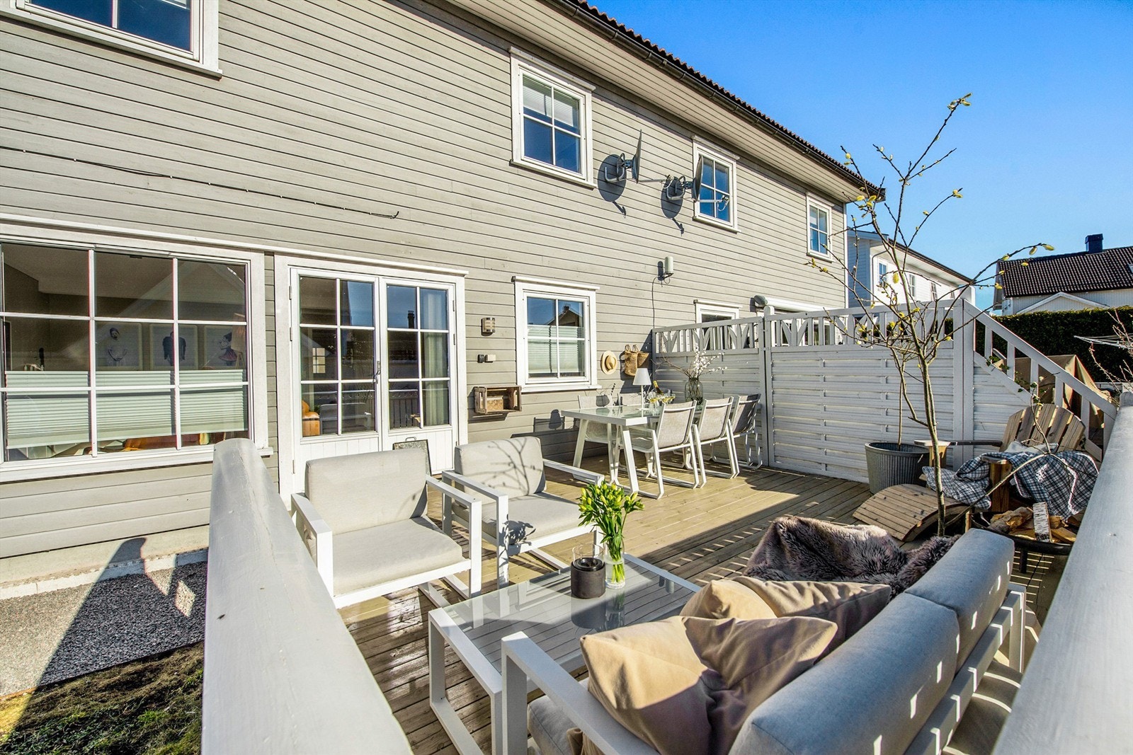 Terrasse utenfor stuen Galleribilde
