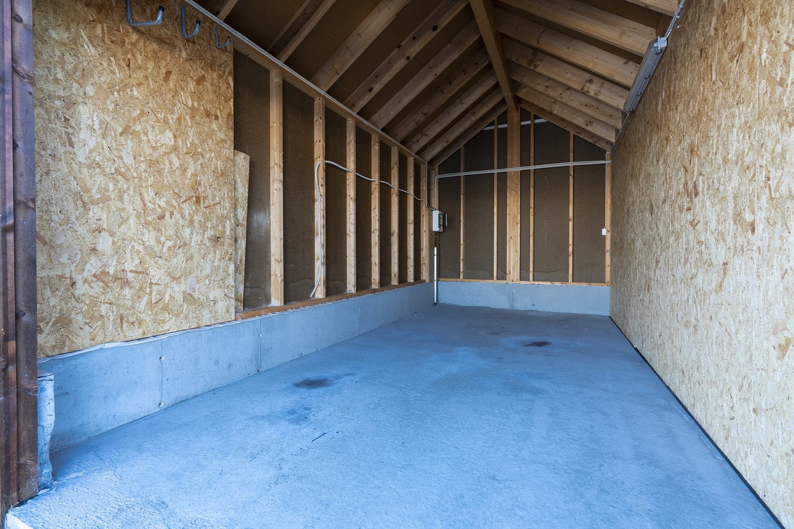 Innredningen av det ene naustet. Galleribilde