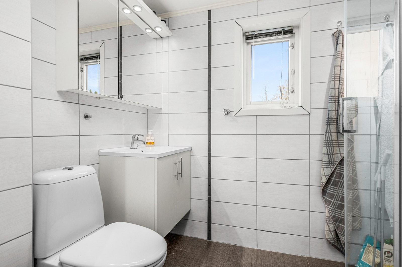 Baderom 1 etasje. Galleribilde