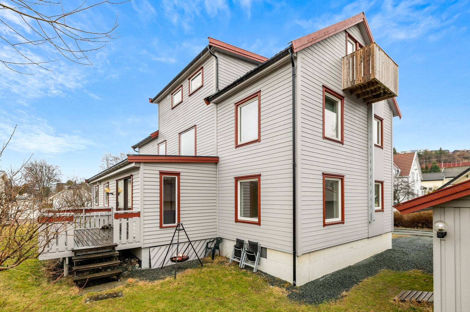 Boligen ble påbygd i 2021, og er på 357m2 BRA-i. Galleribilde