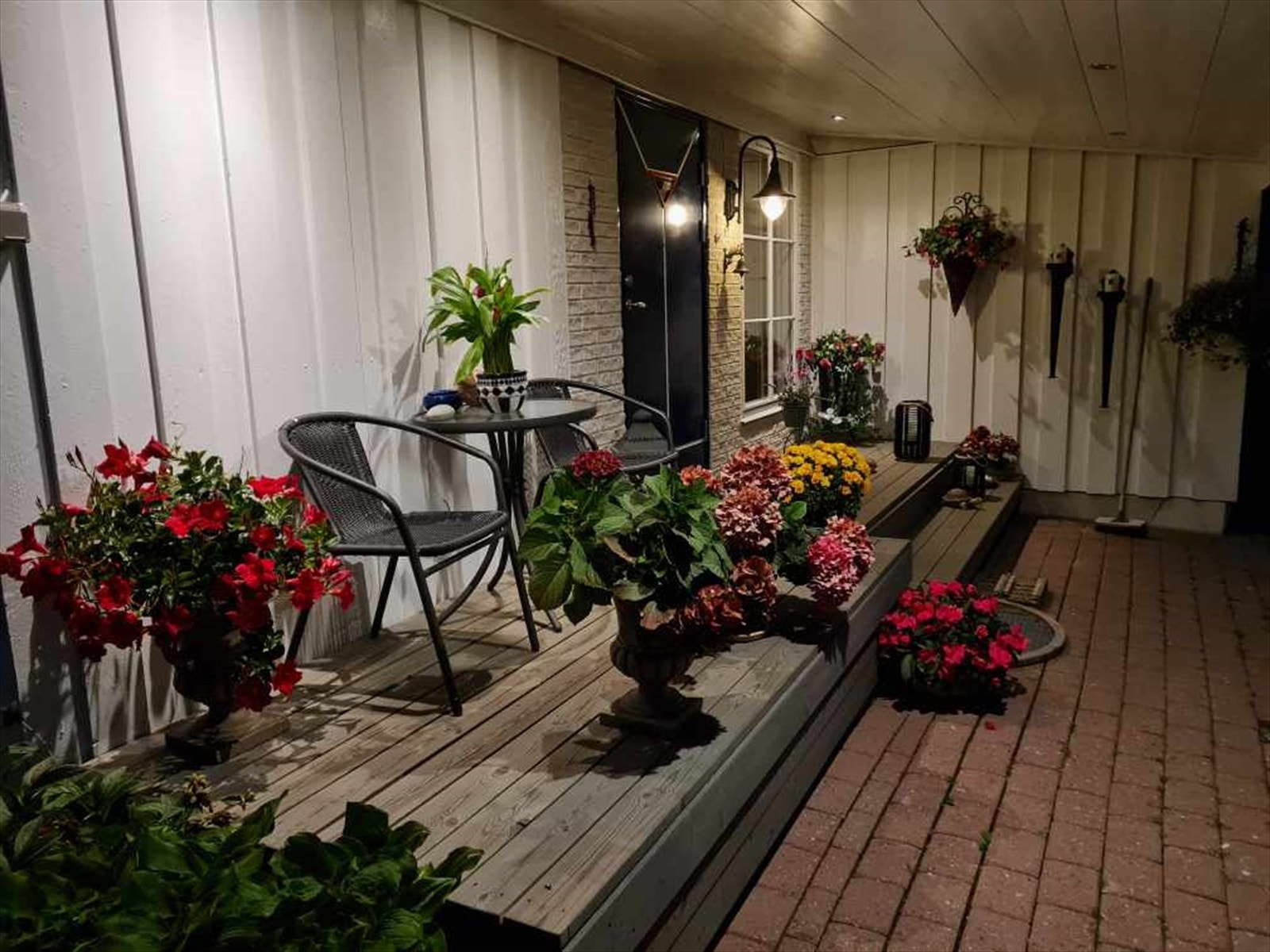 Selgers eget bilde. Galleribilde