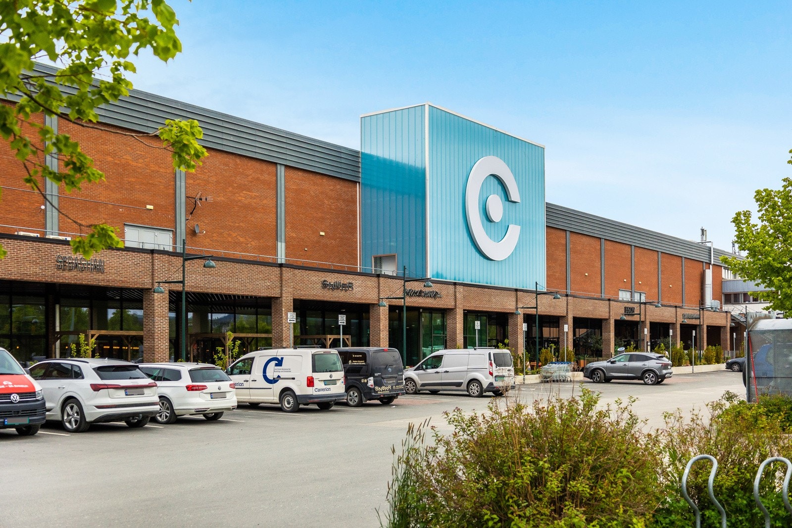 For ytterligere innkjøp ligger også City Lade og Lade Arena innen gangavstand fra boligen. Galleribilde