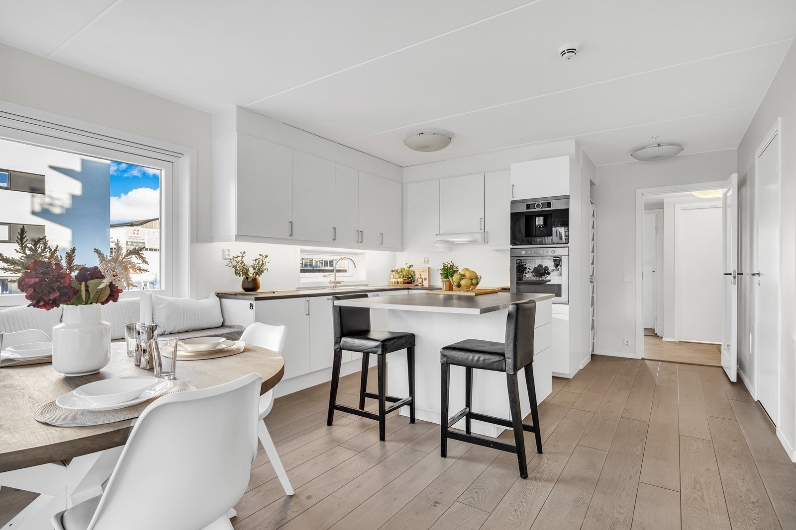 Stue/kjøkken Galleribilde