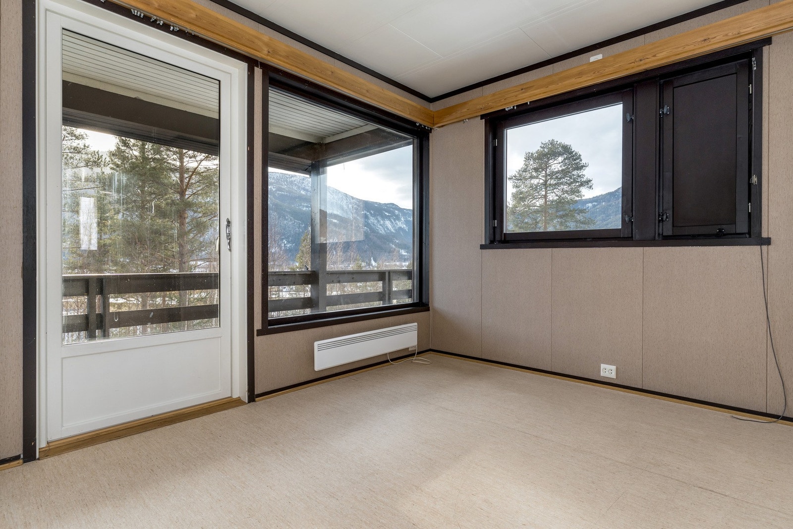 Utgang til veranda. Galleribilde