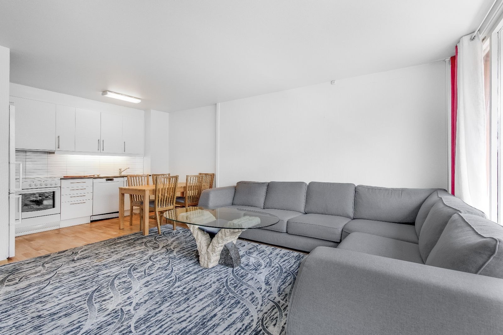 Åpen stue- og kjøkkenløsning Galleribilde