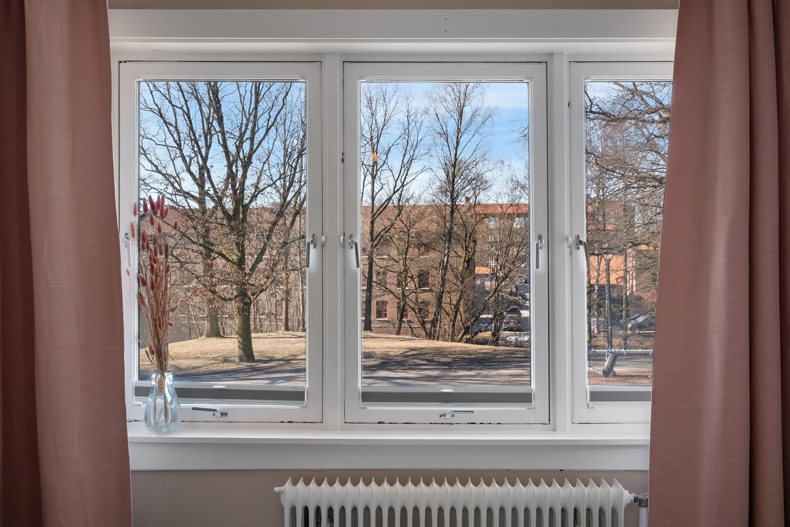 Utsyn fra soverommet Galleribilde