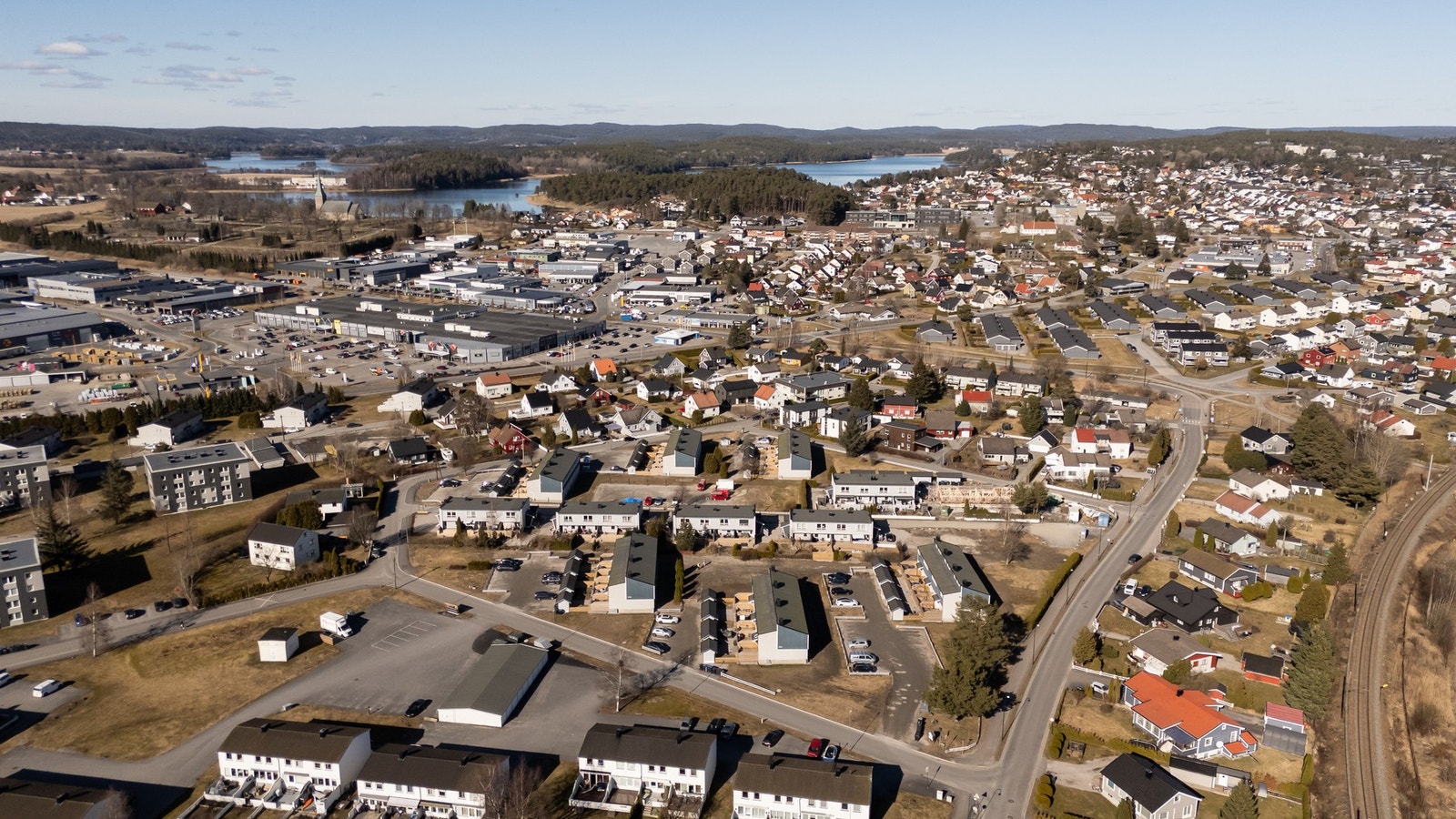 Ikke langt unna ligger Tunevannet med badestrender, sol og fiskemuligheter. Galleribilde