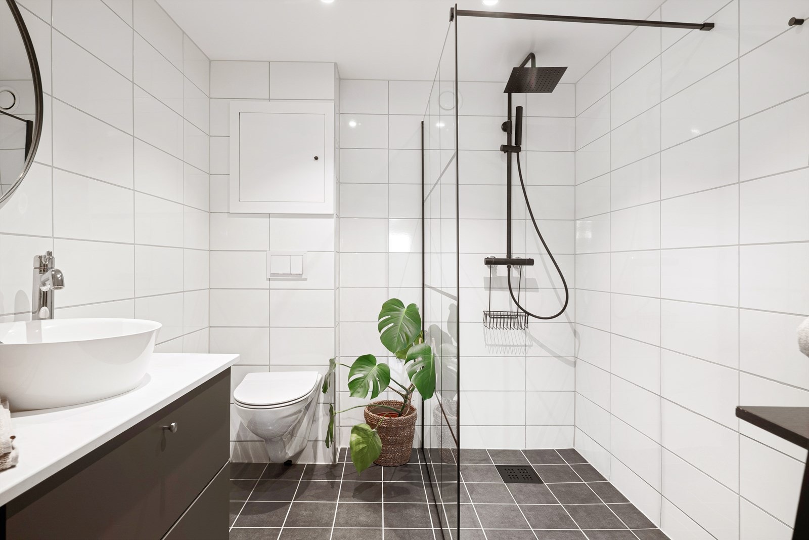 badet ble oppusset i regi av borettslaget i 2020. Det foreligger dokumentasjon for arbeidet samt ferdigattest Galleribilde