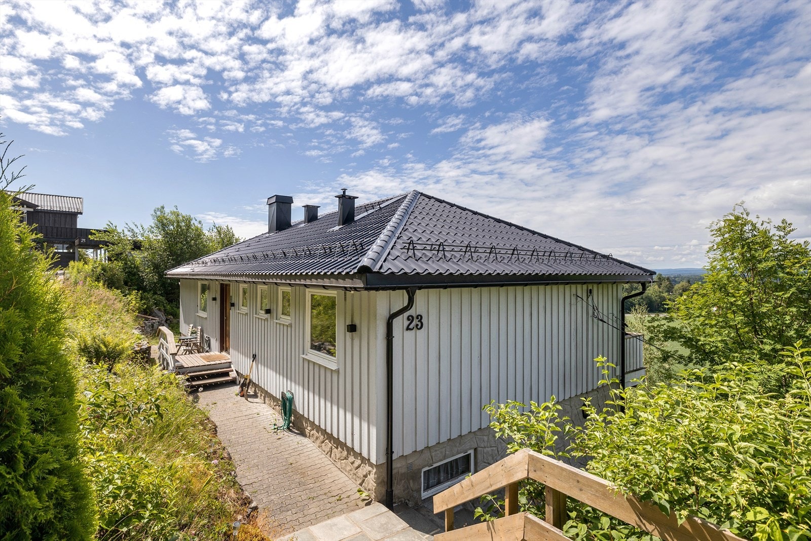 Inngang hovedetasje. Galleribilde