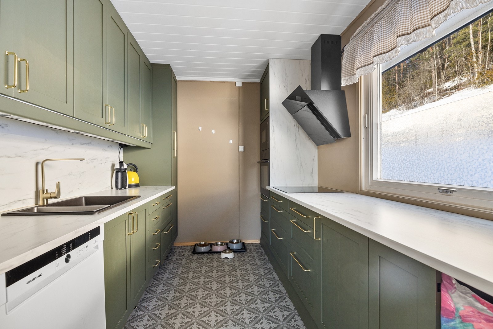 Kjøkken i 1.etasje Galleribilde