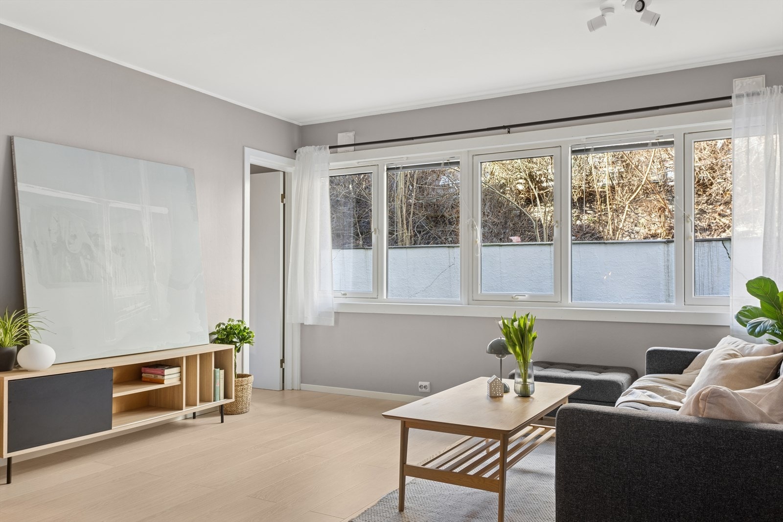 Varmtvann er inkludert i felleskostnadene. Galleribilde