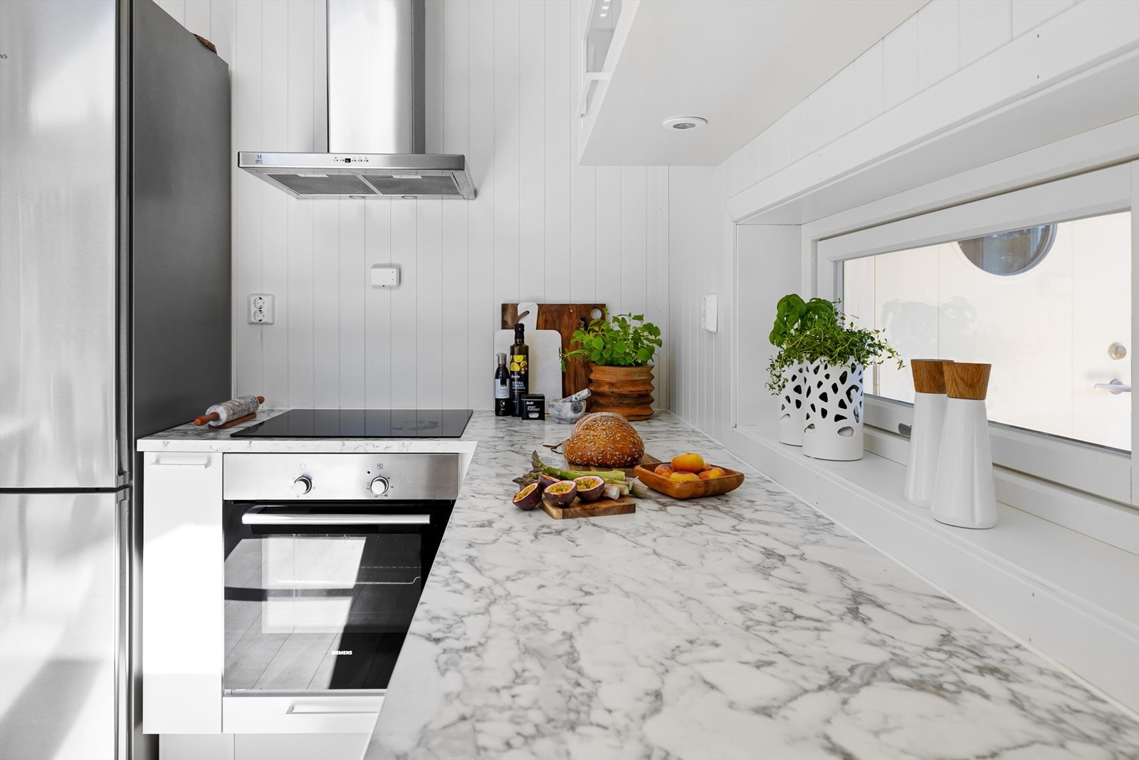 Hvitevarer på kjøkken medfølger Galleribilde