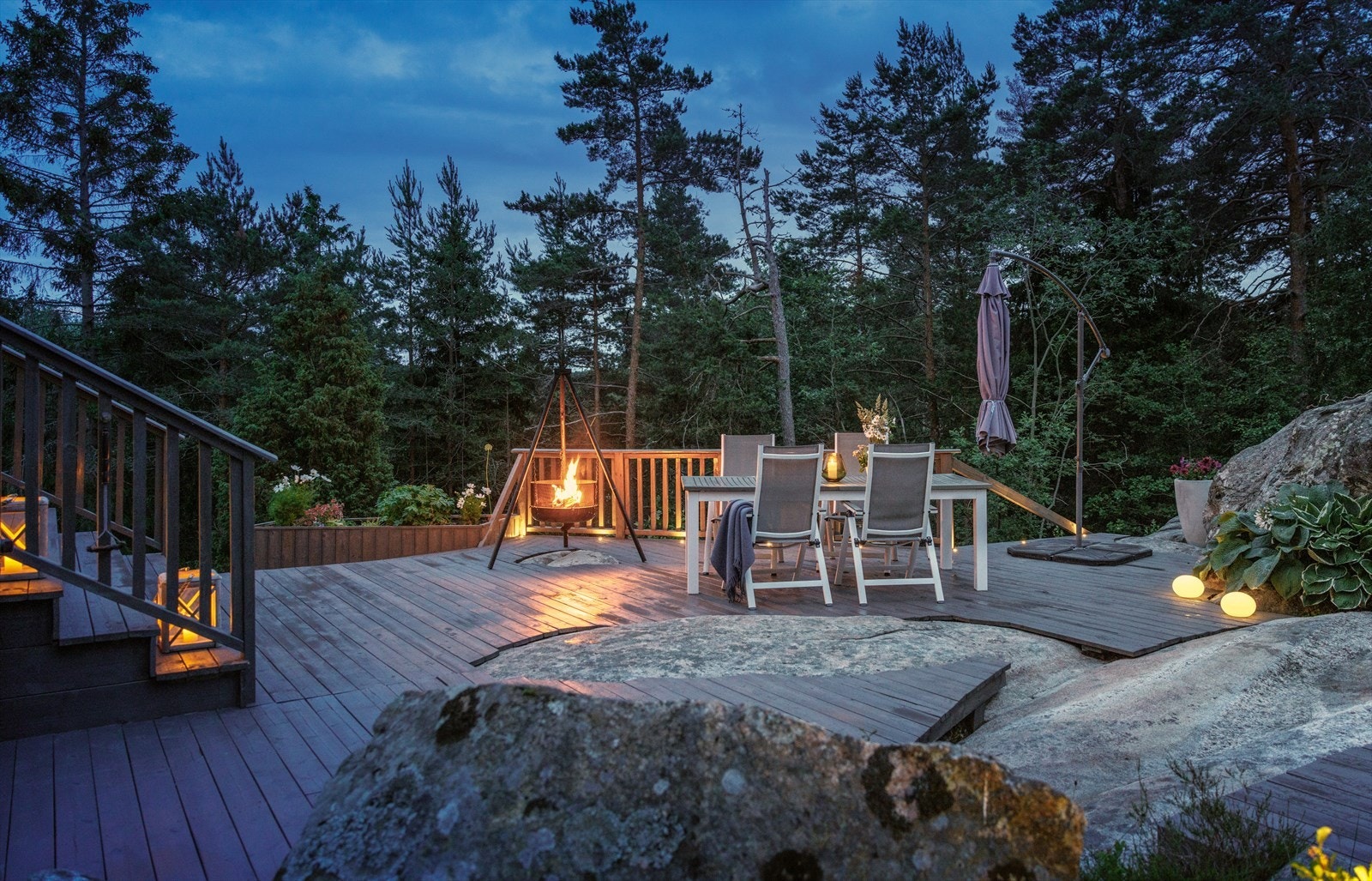 Dette er en nyere og moderne hytte på Hvaler med båtplass Galleribilde