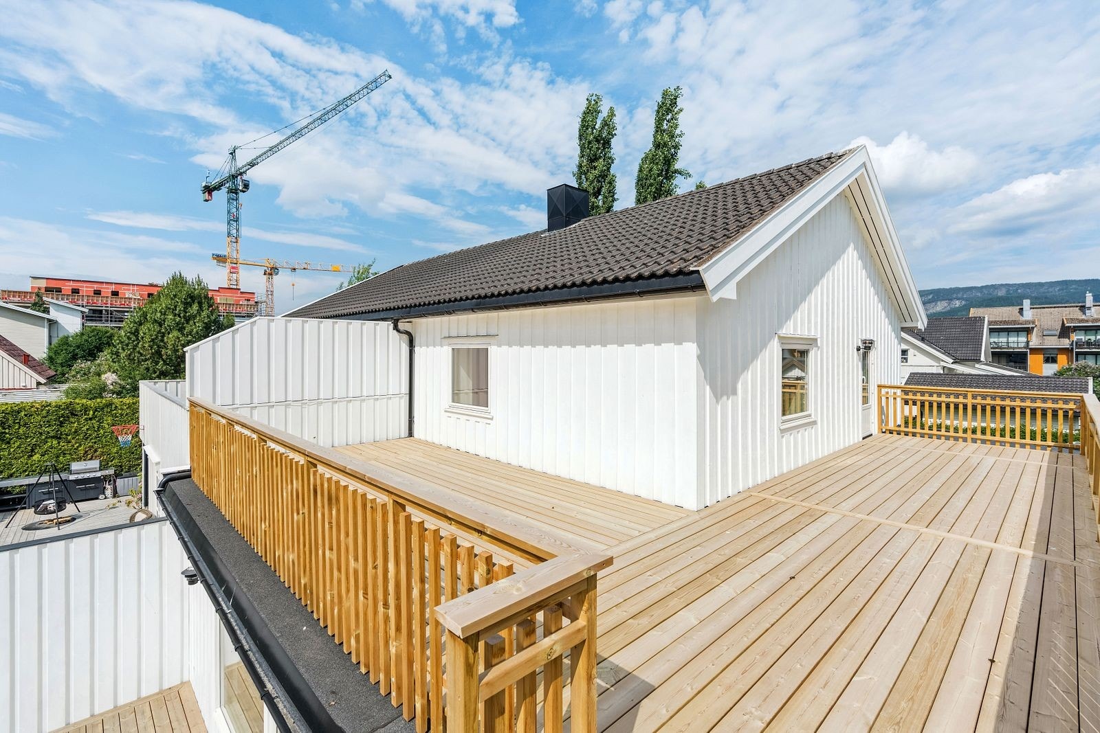 Stor takterrasse i 2. etasje på 45 m² Galleribilde