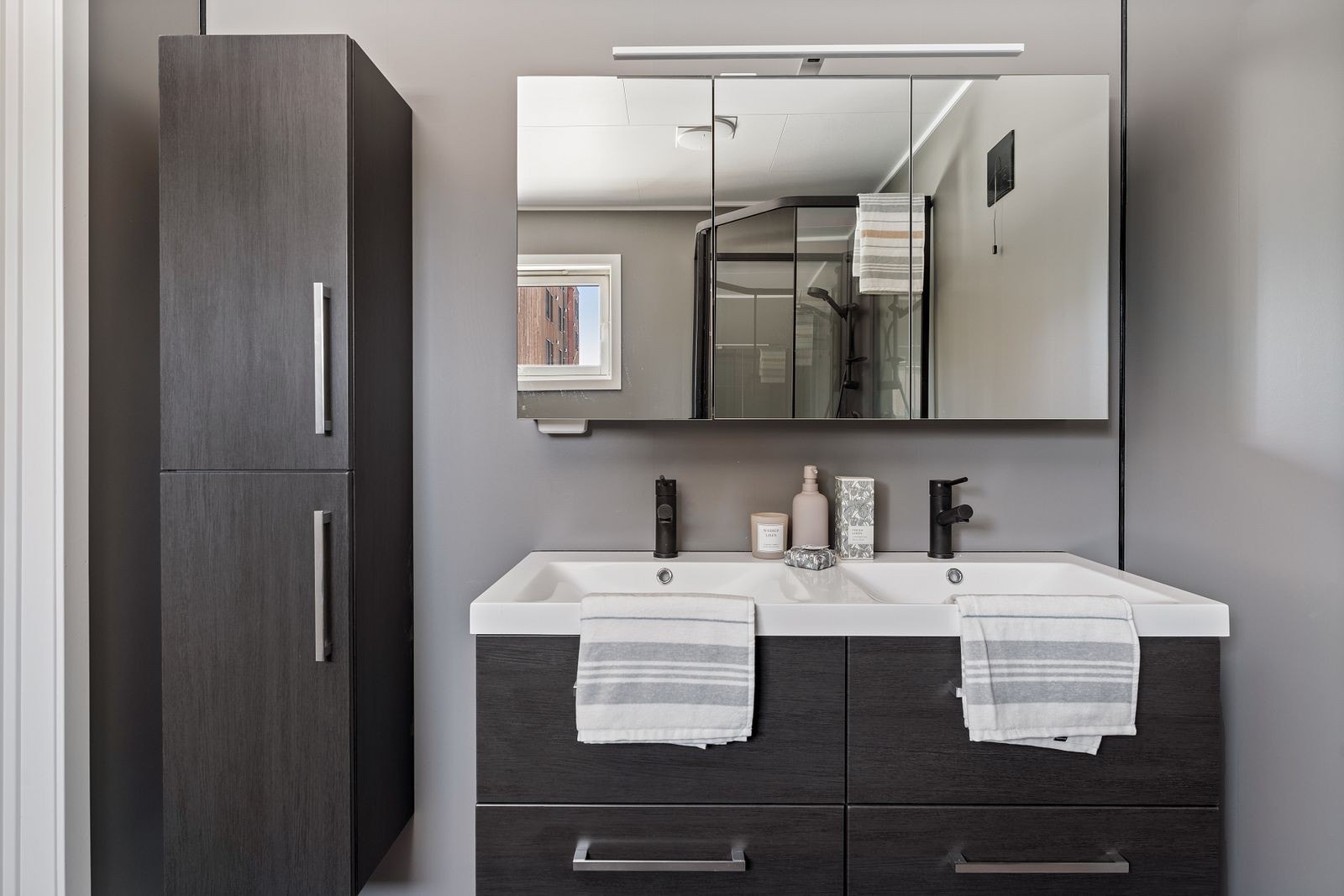 Moderne og stilrent Galleribilde