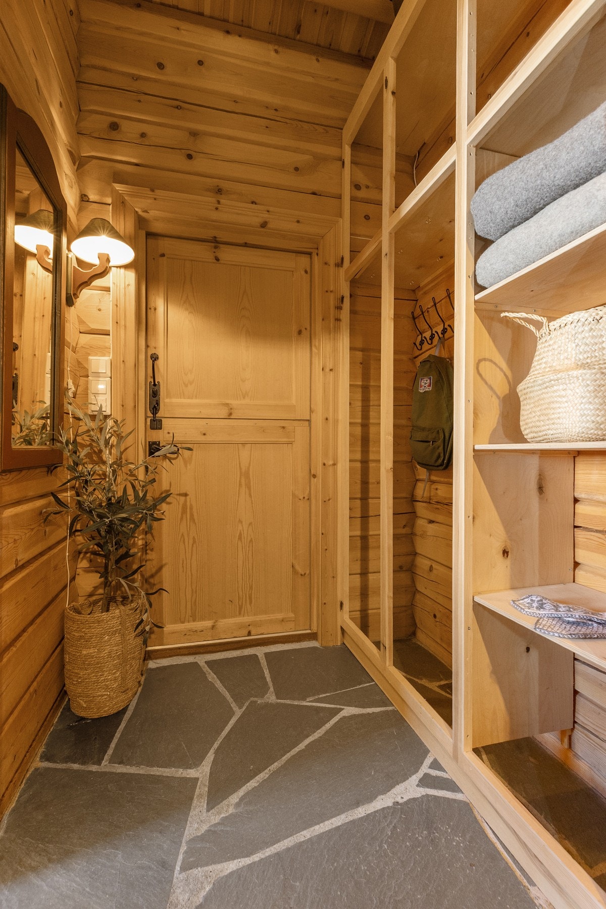 Skiferfliser og varmekabler Galleribilde