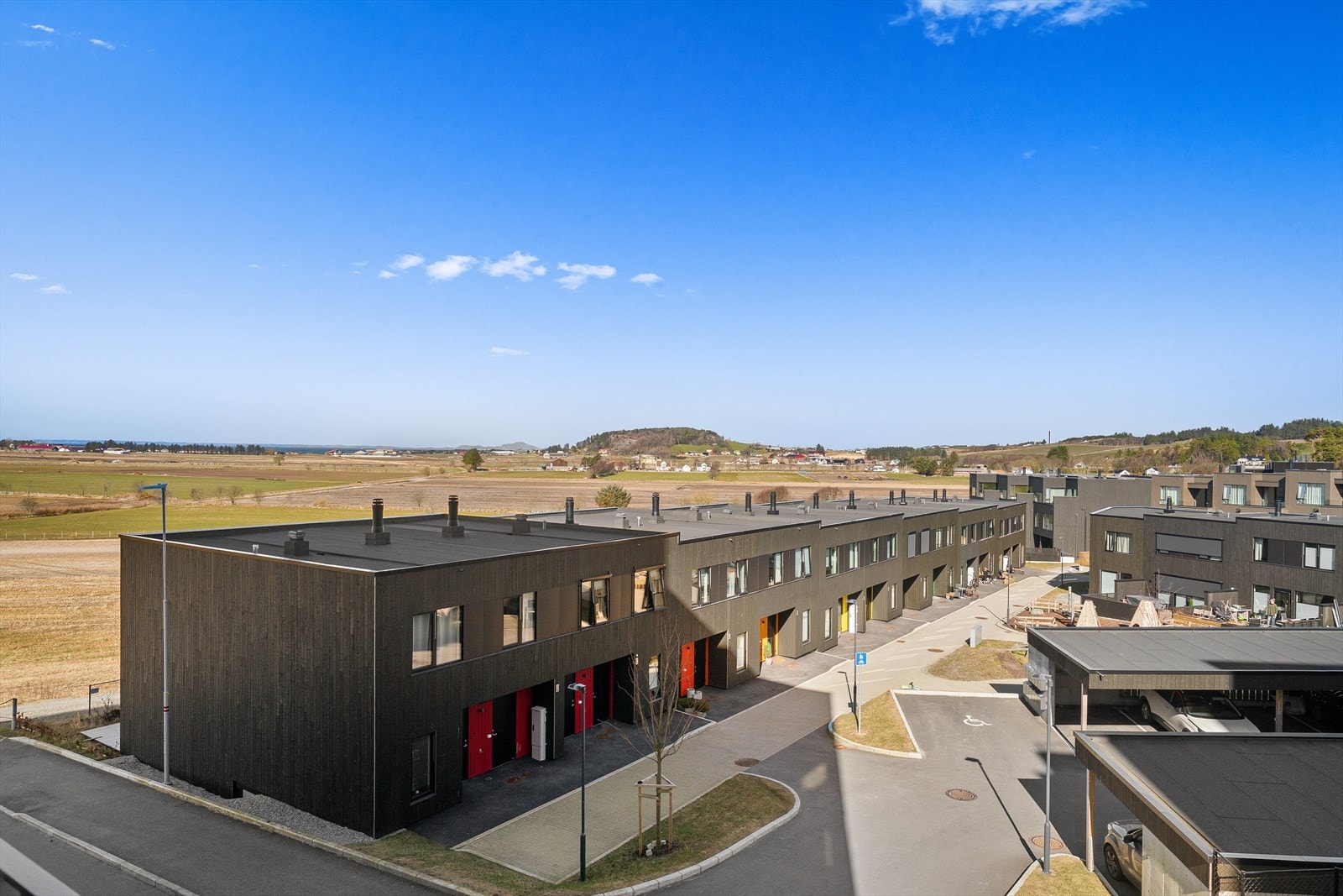Utsikt fra balkong og soverom Galleribilde
