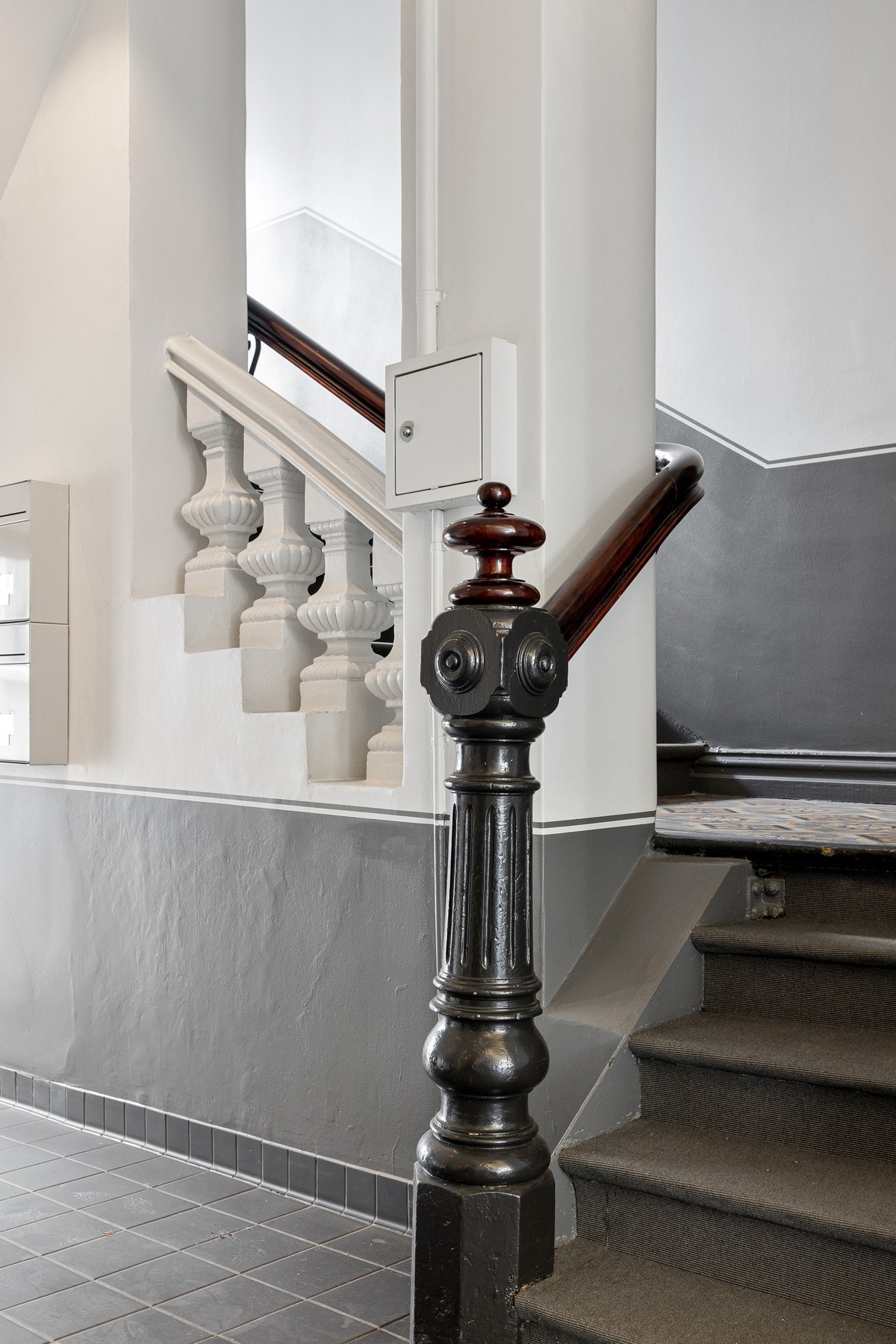 Meget godt vedlikeholdt gård som har gjort mye arbeid de siste årene. Galleribilde