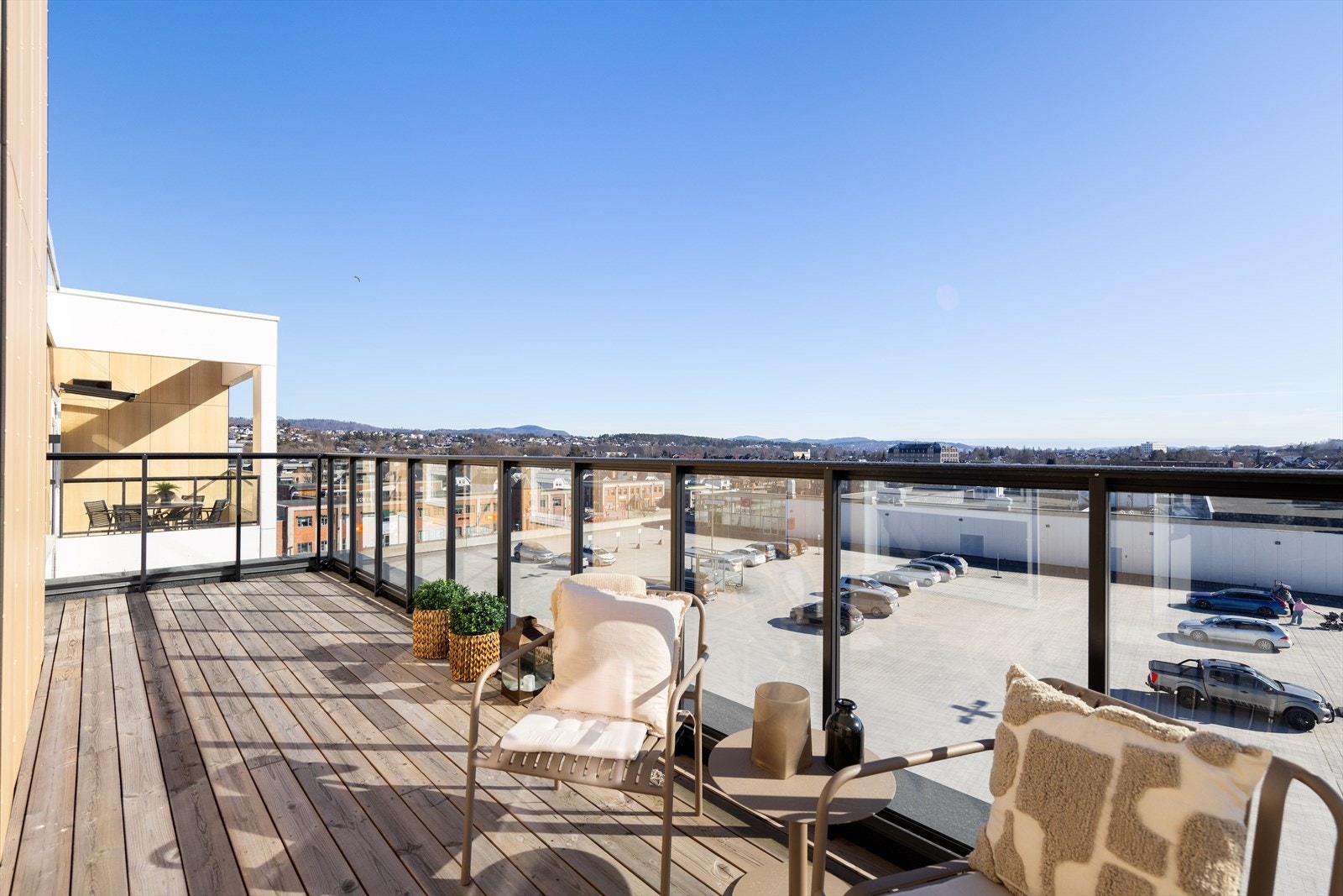 Veranda på sydsiden - utsikt mot Porsgrunn Galleribilde