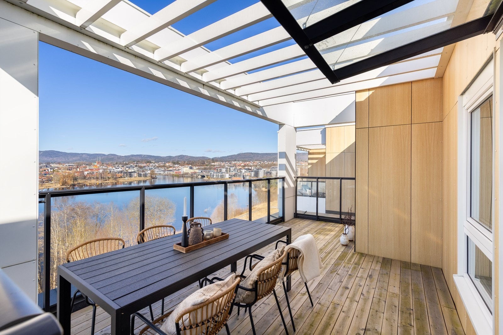 Bygget er tegnet av Arkitekt Bart Øya Burgerhoudt Galleribilde