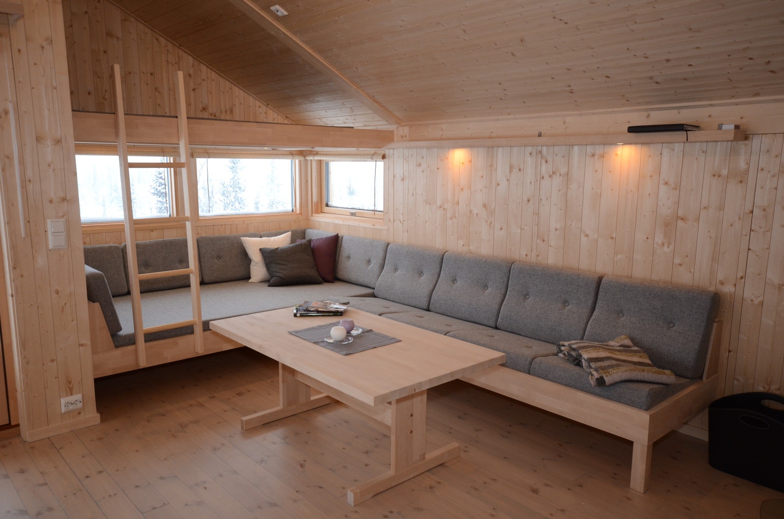 Stue med karnapp
Illustrasjonsbilde Galleribilde